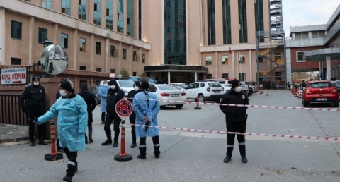 Turchia: 8 persone sono morte in un incendio scoppiato in un reparto Covid nell'ospedale universitario di Gaziantep