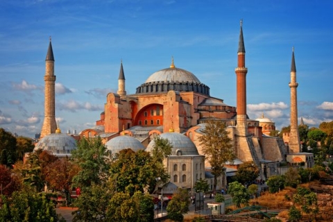 Santa Sofia, il museo turco patrimonio Unesco ritorna ad essere una moschea dopo 85 anni