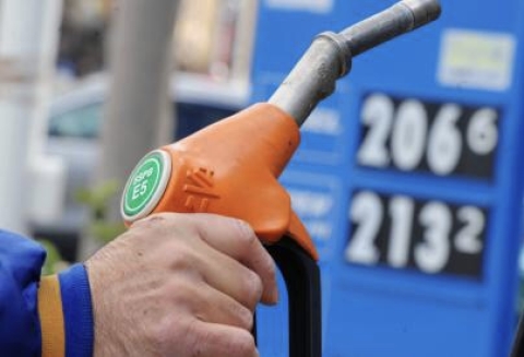Carburante: segnalazione prezzo “medio giornaliero”. Oggi il Question Time