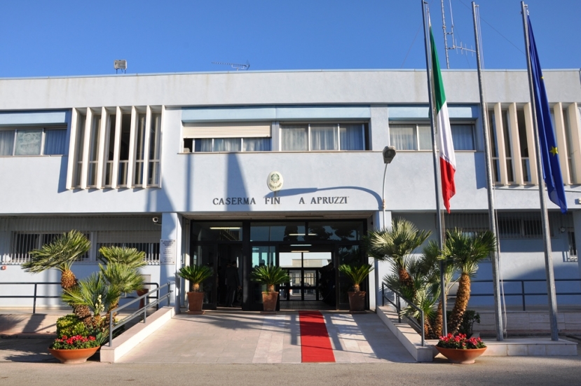 Droga: Gdf, sgominate tre presunte bande con 44 arresti tra Puglia, Friuli ed Emilia