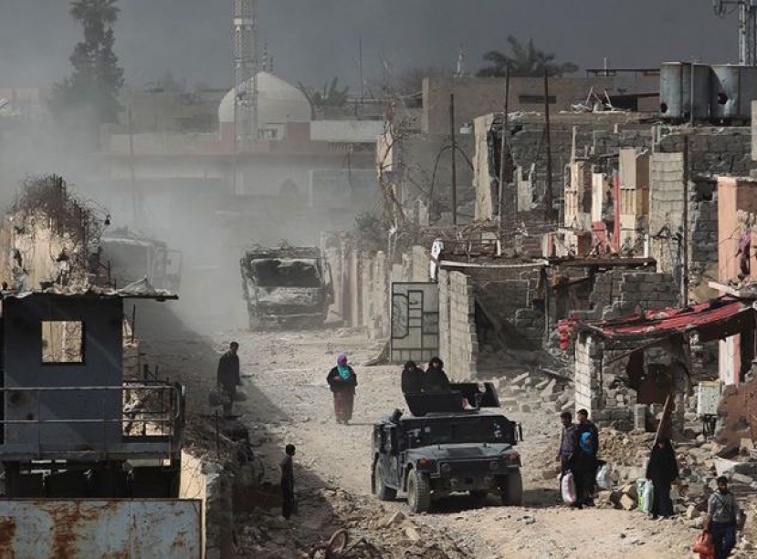 Uno sciame di droni vola su Mosul per sferrare l&#039;attacco ai jihadisti