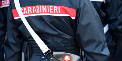 Camorra: a Napoli 12 misure cautelari nei confronti dei membri della "Alleanza di Secondigliano" per traffico di droga
