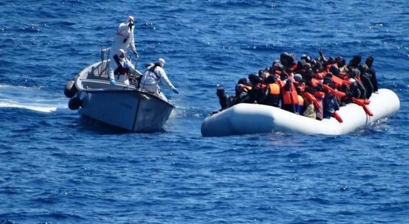 Lampedusa: altri 5 sbarchi di migranti nella notte. La rabbia del sindaco nei confronti di Conte