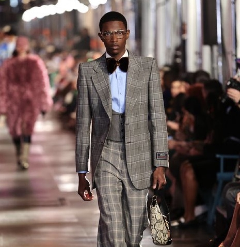 Moda uomo: Gucci apre a Milano la Fashion Week rispolverando gli archetipi del guardaroba