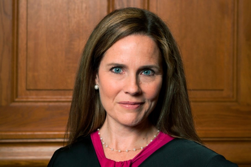 La cattolica praticante Amy Coney Barrett scelta da Trump per ricoprire il ruolo di giudice della Corte Suprema