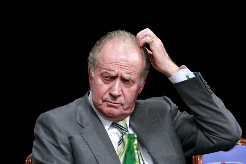 L’ex re di Spagna, Juan Carlos è ad Abu Dhabi in una suite da 11 mila euro a notte