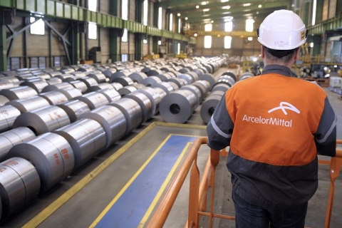 ArcelorMittal: Patuanelli (Mise) convoca un tavolo per il 9 giugno ma non c'è l'azienda