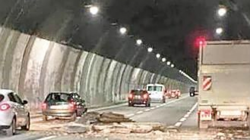 Crollo galleria Bertè, periti: “Il 75% dei tunnel liguri era fuorilegge”.