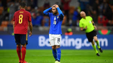 Nations League: l’Italia cede la finale alla Spagna (1-2) e perde l’imbattibilità. I due gol di Torres e il rigore sbagliato di Insigne
