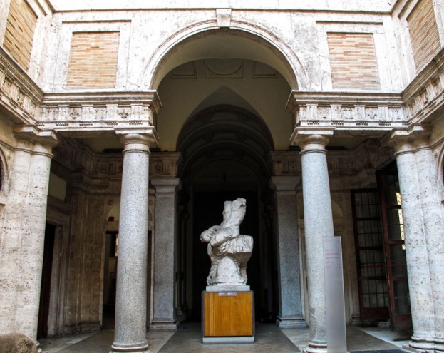 Mostre hi-tech: il Museo Barracco di Roma sperimenta le "guide" wireless Li-Fi