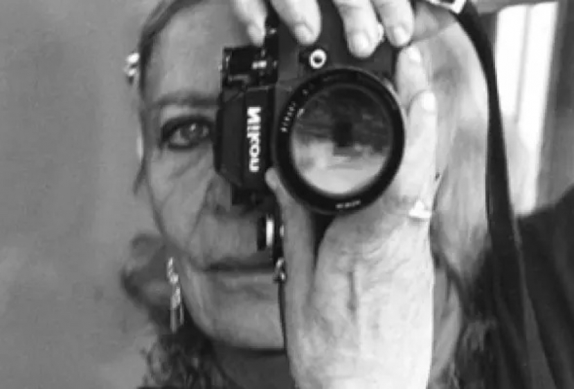 Addio a Chiara Samugheo (86), la fotografa delle dive del ‘900 con un archivio di 165 mila scatti