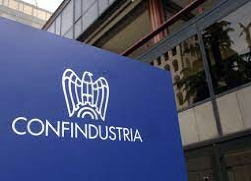 Economia Italia, Confindustria “Nuove tensioni e nuovi rischi”. Il nodo Mar Rosso