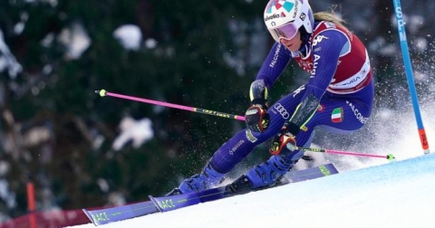 Sci: Marta Bassino vince lo slalom gigante a Granjska Gora in Slovenia soffiando il primo posto a Tessa Worley