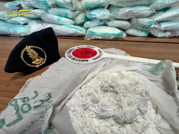 'Ndrangheta: in manette 41 appartenenti alle cosche reggina e crotonese, per traffico internazionale di droga