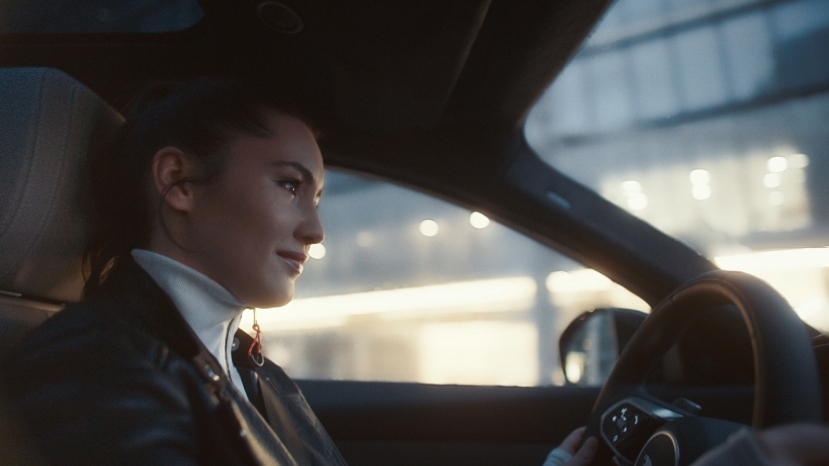 Auto: la nuova Jaguar E-Pace si presenta sulle note di &quot;Lift Off&quot;, collaborazione tra la Dj  Hannah Wants e Cristina Chong