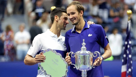 Tennis, US Open: il russo Daniil Medvedev toglie a Djokovic il sogno di emulare Rod Laver