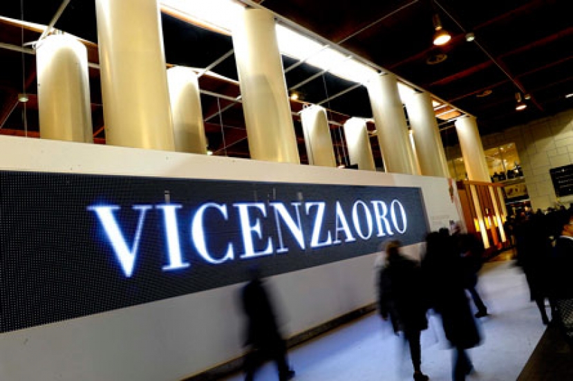 Vicenza Oro si inaugura con il segno positivo del 2021 (+2,8%). Tra gli ospiti il mastro orologiaio Vincent Calabrese