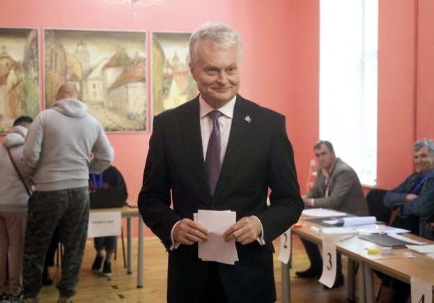 Lituania: il 26 maggio ballottaggio Nauseda-Simonyte. L’ex presidente in testa con il 46%