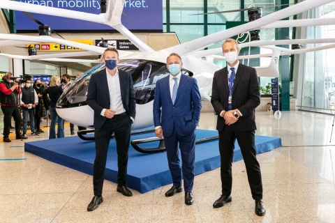Mobilità sostenibile: presentato Volocopter, il taxi aereo elettrico di Atlantia e Aeroporti di Roma