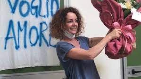 Pisa: per Barbara Capovani è morte cerebale. La volontà di donare gli organi. La rabbia del mancato controllo