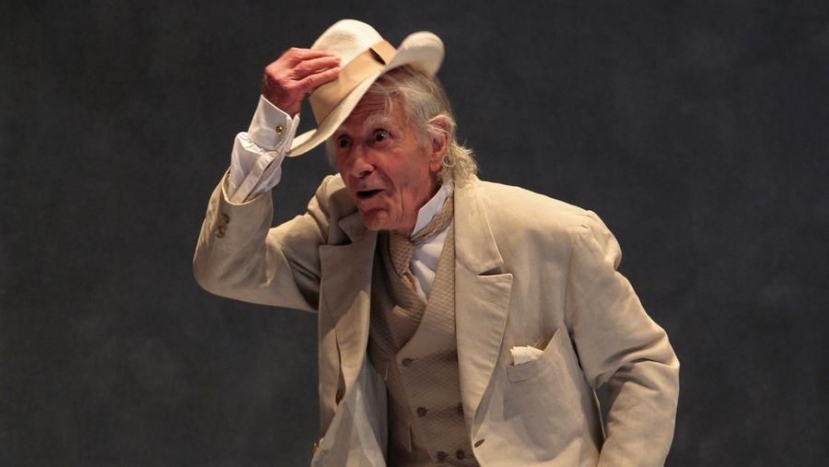 Addio all&#039;attore Gianrico Tedeschi: oltre mezzo secolo vissuto in teatro e nelle famiglie italiane con Carosello