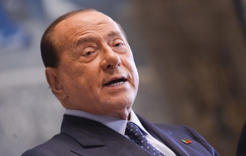 Milano: Berlusconi ricoverato in nottata al San Raffaele per sintomi influenzali da Covid-19