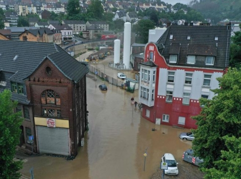 Inondazione Germania: interi villaggi sotto l'acqua e 58 vittime accertate. Cordoglio di Mattarella