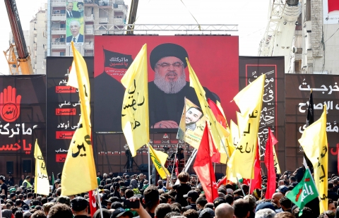 Libano: la protesta degli Hezbollah contro l’accusa di armi stoccate nell’hangar del porto di Beirut