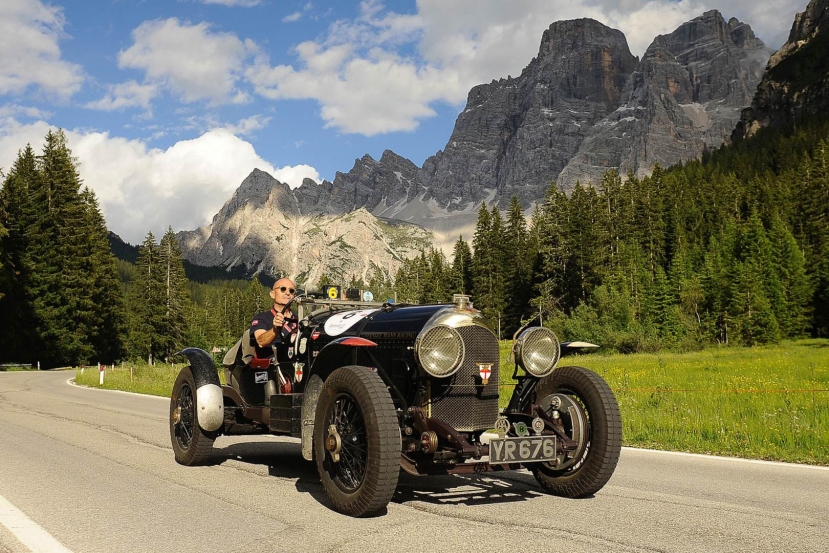 Auto storiche: l’equipaggio Piantelli-Montaldi su Bentley Speed Model (1926) vince “La Leggenda di Bassano”