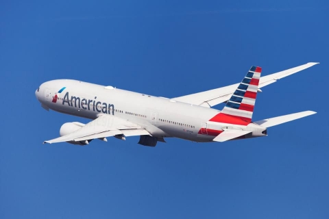 Da American Airlines arriva il via libera a modificare le prenotazioni senza penalità entro l'anno