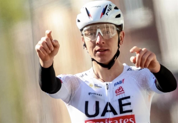 Giro d’Italia: inarrestabile  Tadej Pogacar che vince la 15ª tappa sui 2mila di Livigno