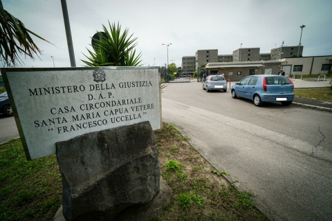 Violenze in carcere: chiusa l'inchiesta della Procura di S.M. Capua Vetere. Secondini accusati di tortura