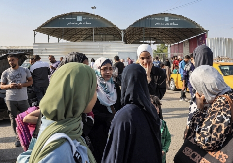 MO, aperto il valico di Rafah. Feriti e stranieri con doppio passaporto lasciano Gaza City