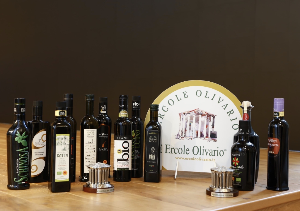 Premio Ercole Olivario, ecco la top list dei migliori olii italiani: dai fruttati leggeri agli organic bio