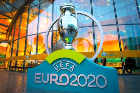 UEFA 2020: la storia dell’Italia agli Europei con il videomapping sulla facciata di Palazzo Senatorio in Campidoglio