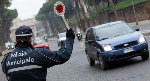 Roma: la domenica ecologica di San Valentino che irrita i ristoratori per il blocco del traffico