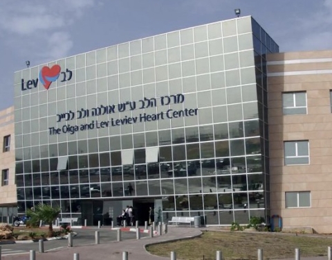 Israele: il premier Netanyhau ricoverato d’urgenza al centro Sheba per un dolore forte al petto