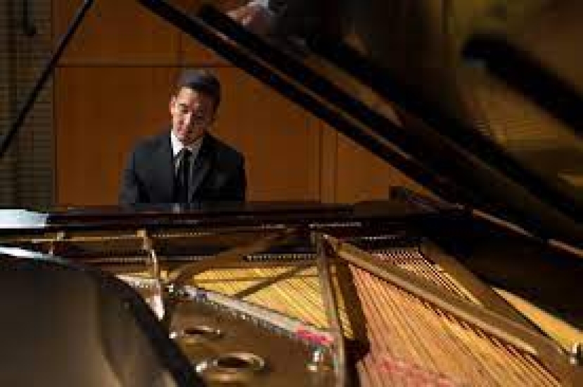 Orbetello Piano Festival: per la “musica sull’acqua” arriva il giovane talento cinese Terry Chen