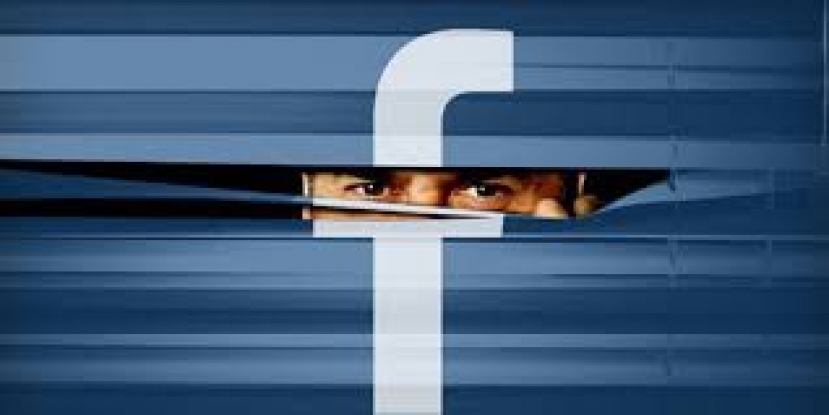Facebook: l&#039;Antitrust torna a multare il social in Irlanda che raccoglie i dati senza informare gli utenti