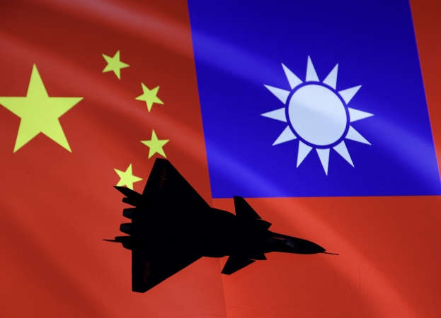 Taiwan: 21 aerei militari cinesi sorvolano l’isola ad un mese dall’insediamento del presidente Lai