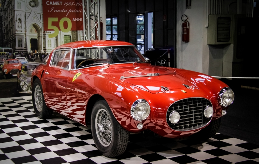 Apre a Padova il Salone dell&#039;Auto e Moto d&#039;Epoca. In mostra una centenaria Bugatti T13 e l&#039;auto di Sandro Pertini