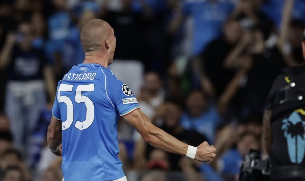 Champions League: non basta un grande Napoli, troppi errori in difesa e il Real Madrid vince 2-3