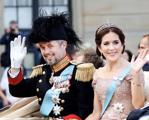Danimarca: il primo giorno di re Frederik X sul trono anche di Groenlandia e Isole Faroe
