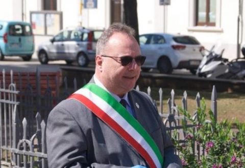 Livorno: arrestato per corruzione il sindaco di San Vincenzo. Autorizzato un abuso nonostante i pareri del Tar