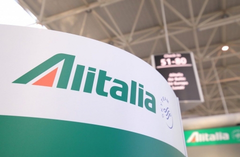Alitalia: dopo mezzo secolo il marchio va in vendita per 290 mln di euro. Le offerte entro il 4 ottobre