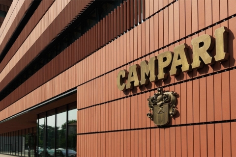 Gruppo Campari: crescita trimestrale a doppia cifra spinto anche dal mercato dei "luxury spirit"
