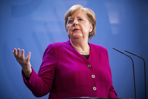 Terza ondata Covid: la cancelliera Merkel minaccia i lander con una legge federale