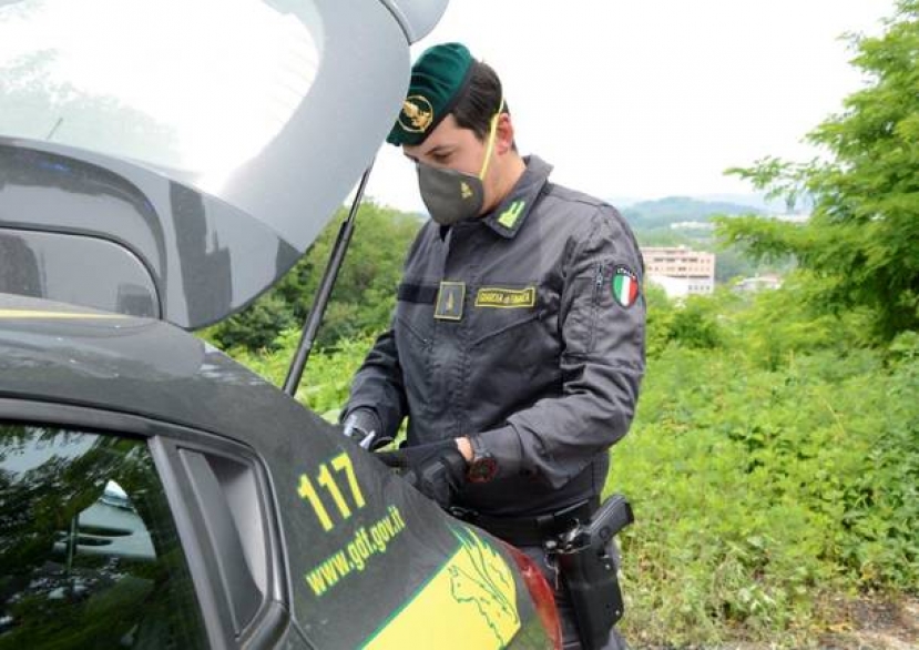 Catanzaro: operazione antidroga della GdF. Bloccato un traffico della ‘Ndrangheta dal NordEuropa del valore di 3,7 mln di euro