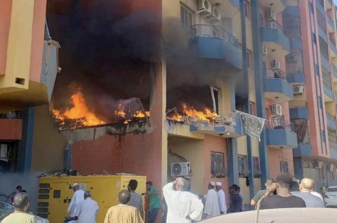 Sudan: inascoltata la richiesta di tregua per la fine del Ramadan. Oltre 400 le vittime degli scontri