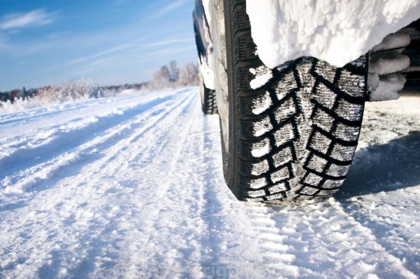 Cambio pneumatici auto: si avvicina il 15 ottobre per l’obbligo di “indossare” quelli invernali